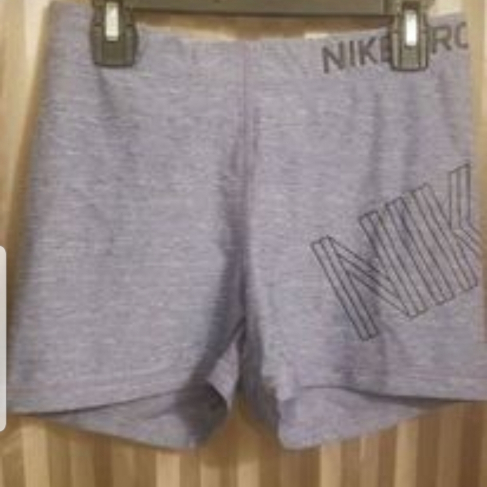 Women's Medium Shorts